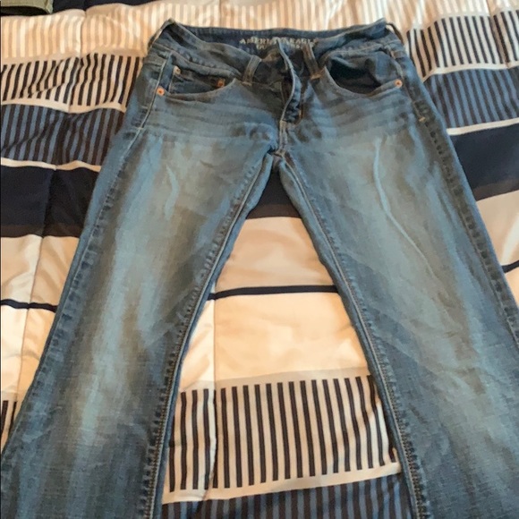 American Eagle Jeans - Picture 6 of 9
